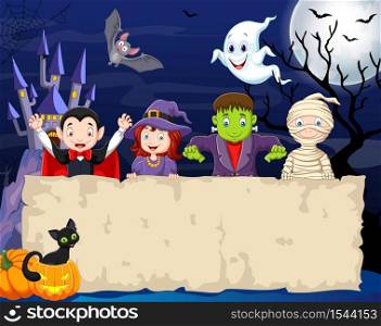 Cartoon kids with Halloween costume with blank sign