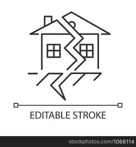Earthquake linear icon. Displacement of earth surface. Seismic activity. Cracked ground and house. Thin line illustration. Contour symbol. Vector isolated outline drawing. Editable stroke