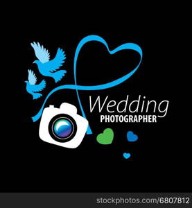 logo wedding photographer. logo wedding photographer. Vector illustration of icon