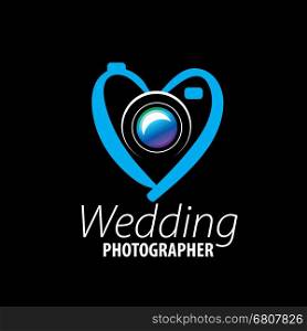 logo wedding photographer. logo wedding photographer. Vector illustration of icon
