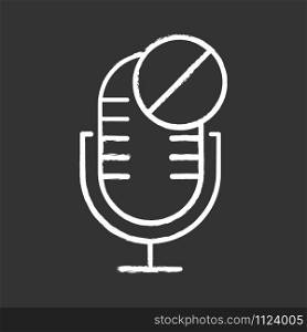 Microphone not available chalk icon. Sound recorder technical mistake idea. Voice speaker installation error. Recording equipment. Alert notification. Isolated vector chalkboard illustration