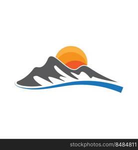 Mountain icon Logo Template Vector illustration design