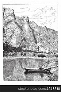 Romsdal valley of the Rauma, vintage engraved illustration. Dictionary of words and things - Larive and Fleury - 1895.