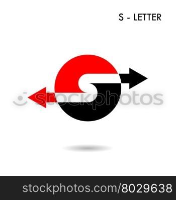 S-letter icon abstract logo design and Arrow symbol.Creative S-alphabet and Arrow symbol.Vector illustration