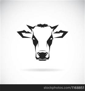 Vector of a cow head design on white background. Farm Animal. Easy editable layered vector illustration.