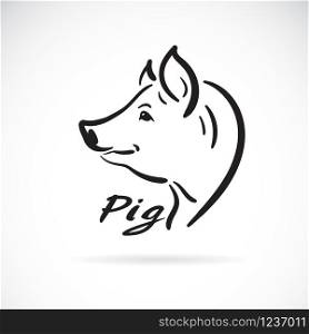 Vector of freehand pig head painting on white background. Farm animals. Pig head logo or icon. Easy editable layered vector illustration.